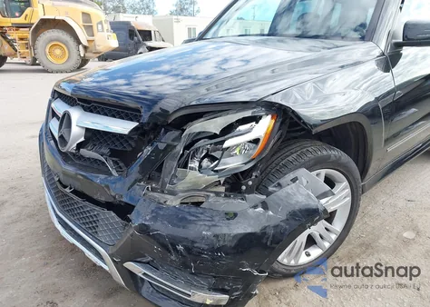 2015 Mercedes-Benz Glk 350 z USA, uszkodzony, nr VIN WDCGG5HB2FG430104